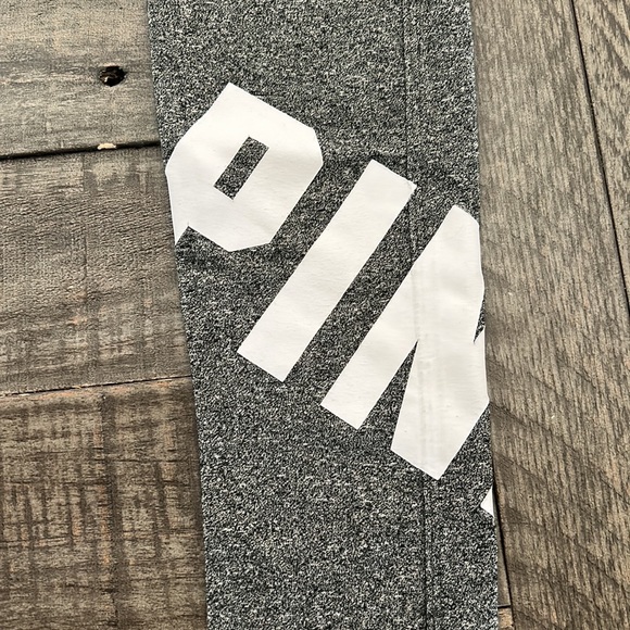 PINK XS CROPPED YOGA PANTS. Bundle2Save - Picture 2 of 5